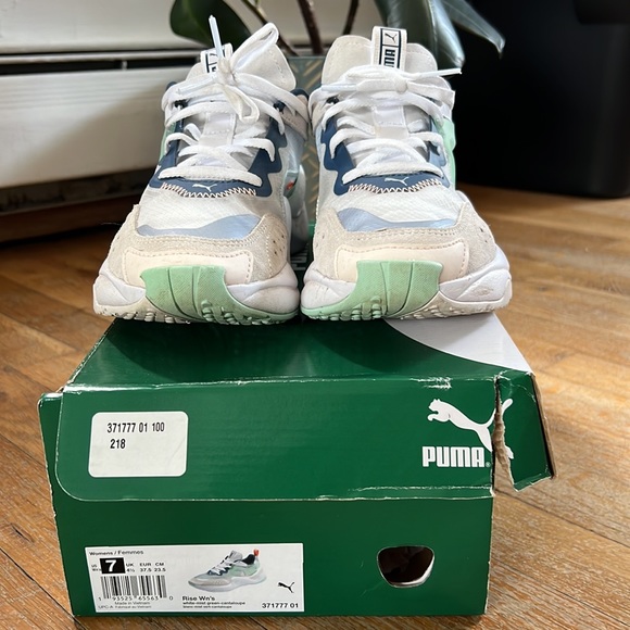 Puma Rise - Woman’s - Picture 2 of 10